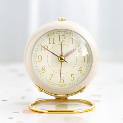Premium Metal Silent Alarm Clock_img_3